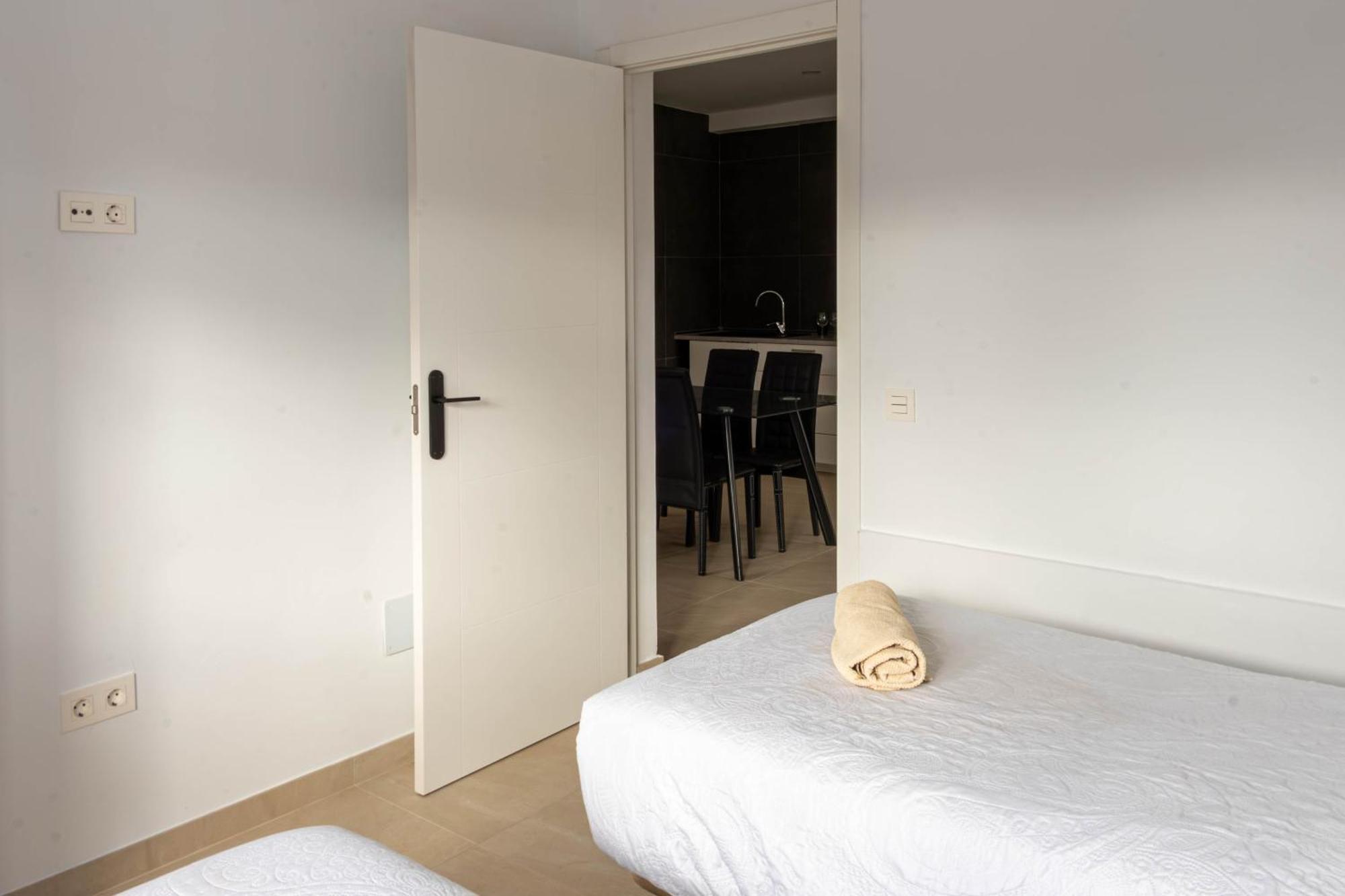 Kiposhi Beach Apartments Punta Mujeres Haría Eksteriør bilde